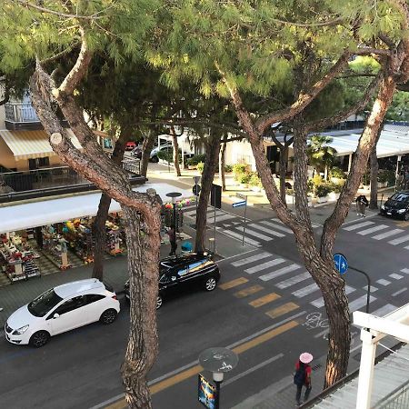 Delta A - Piazza Marina - Vista Mare Villa Lido di Jesolo Buitenkant foto