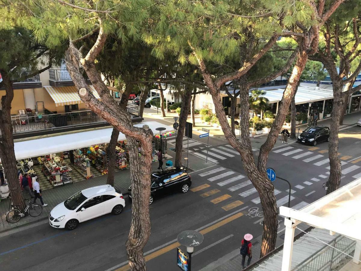 Delta A - Piazza Marina - Vista Mare Villa Lido di Jesolo Buitenkant foto
